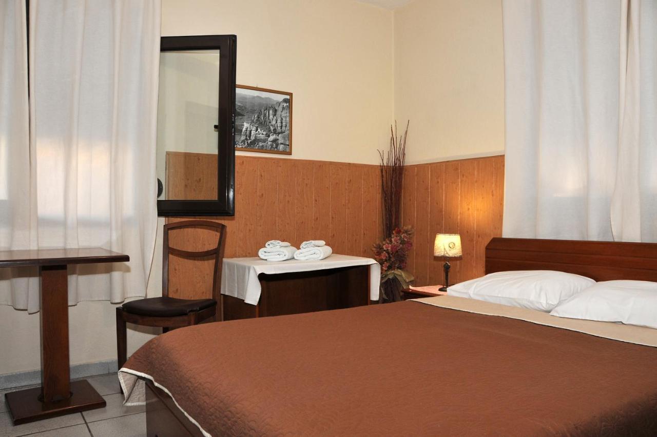Guesthouse Bloutsos Rooms Кастракіон Екстер'єр фото
