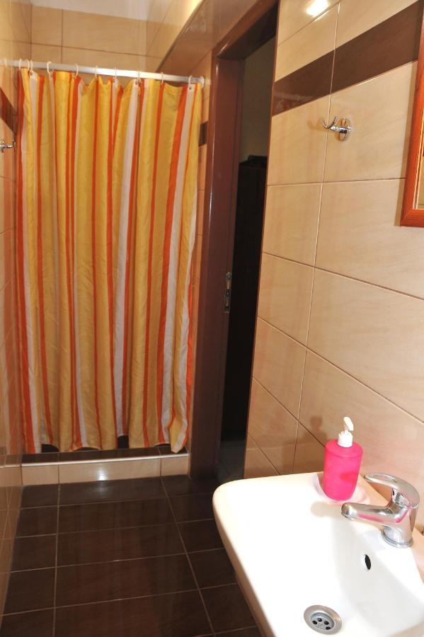 Guesthouse Bloutsos Rooms Кастракіон Екстер'єр фото