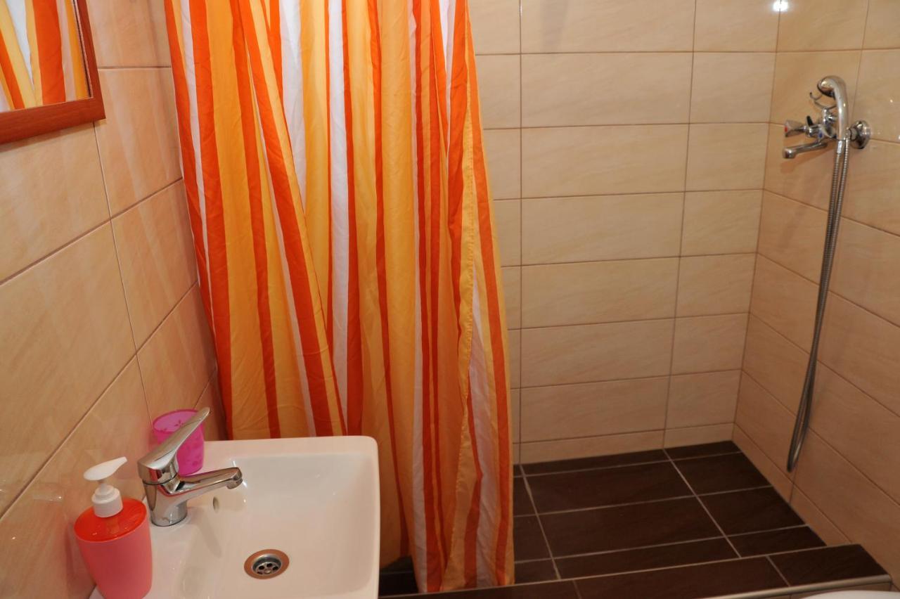 Guesthouse Bloutsos Rooms Кастракіон Екстер'єр фото